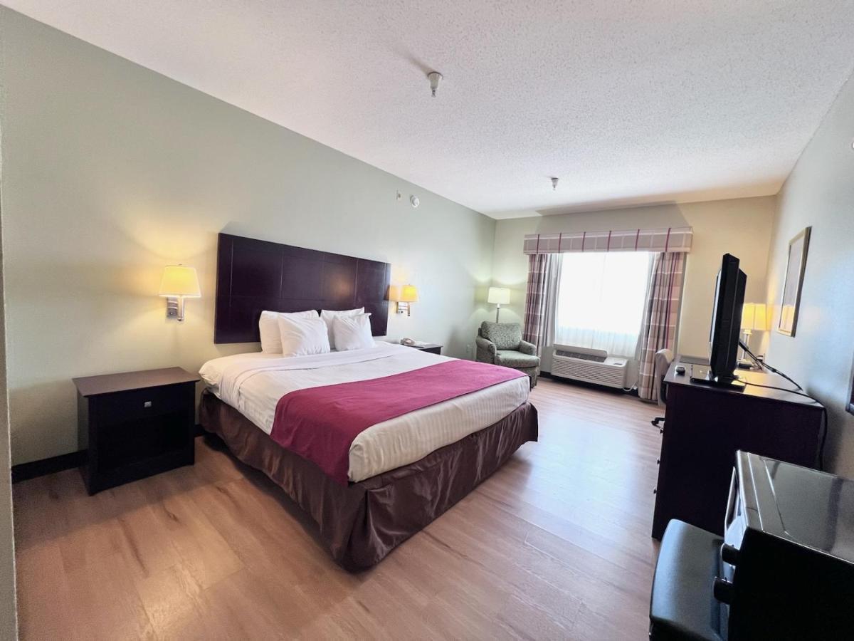 Americas Best Value Inn Wiggins Exterior foto