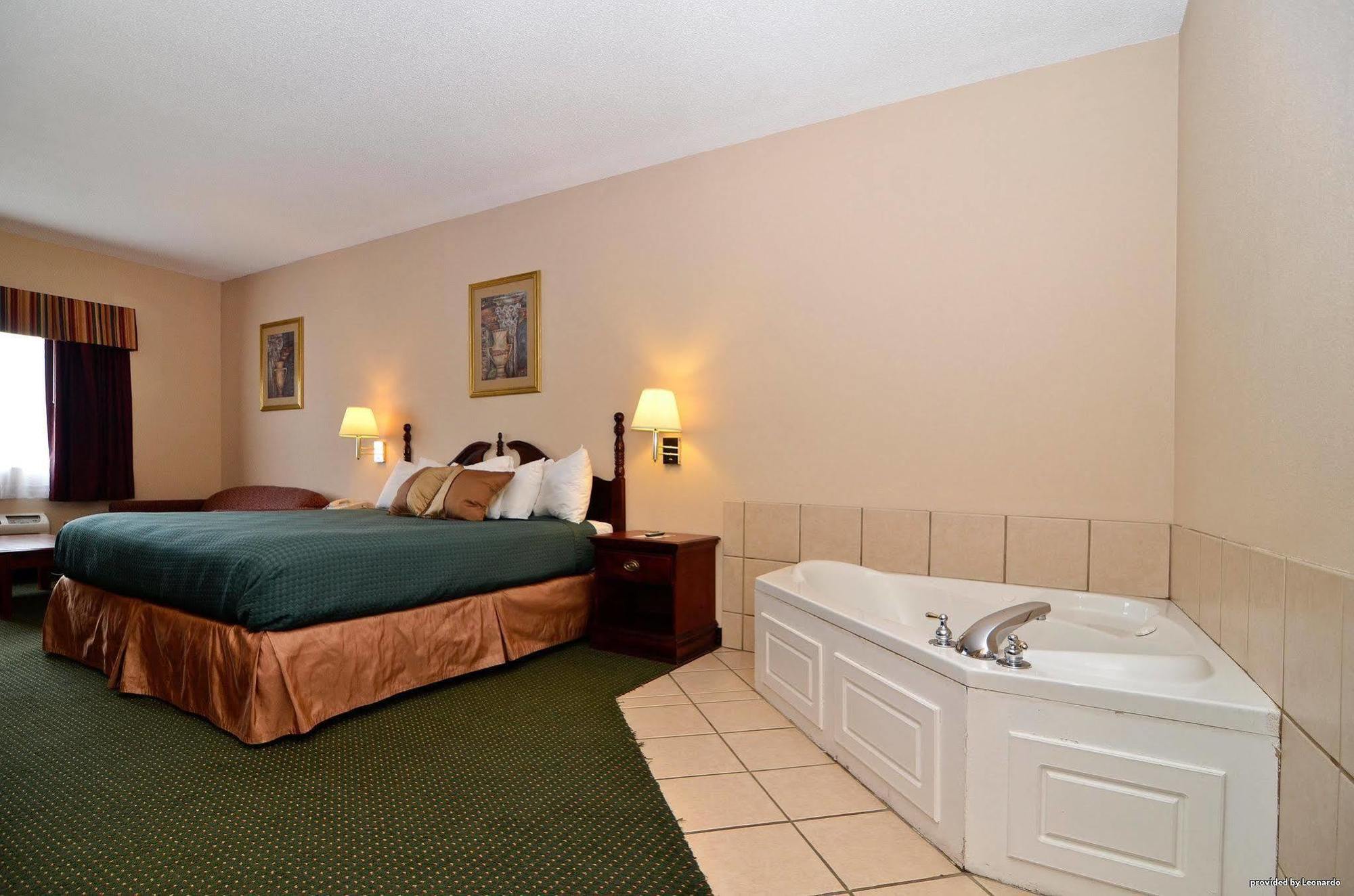 Americas Best Value Inn Wiggins Habitación foto