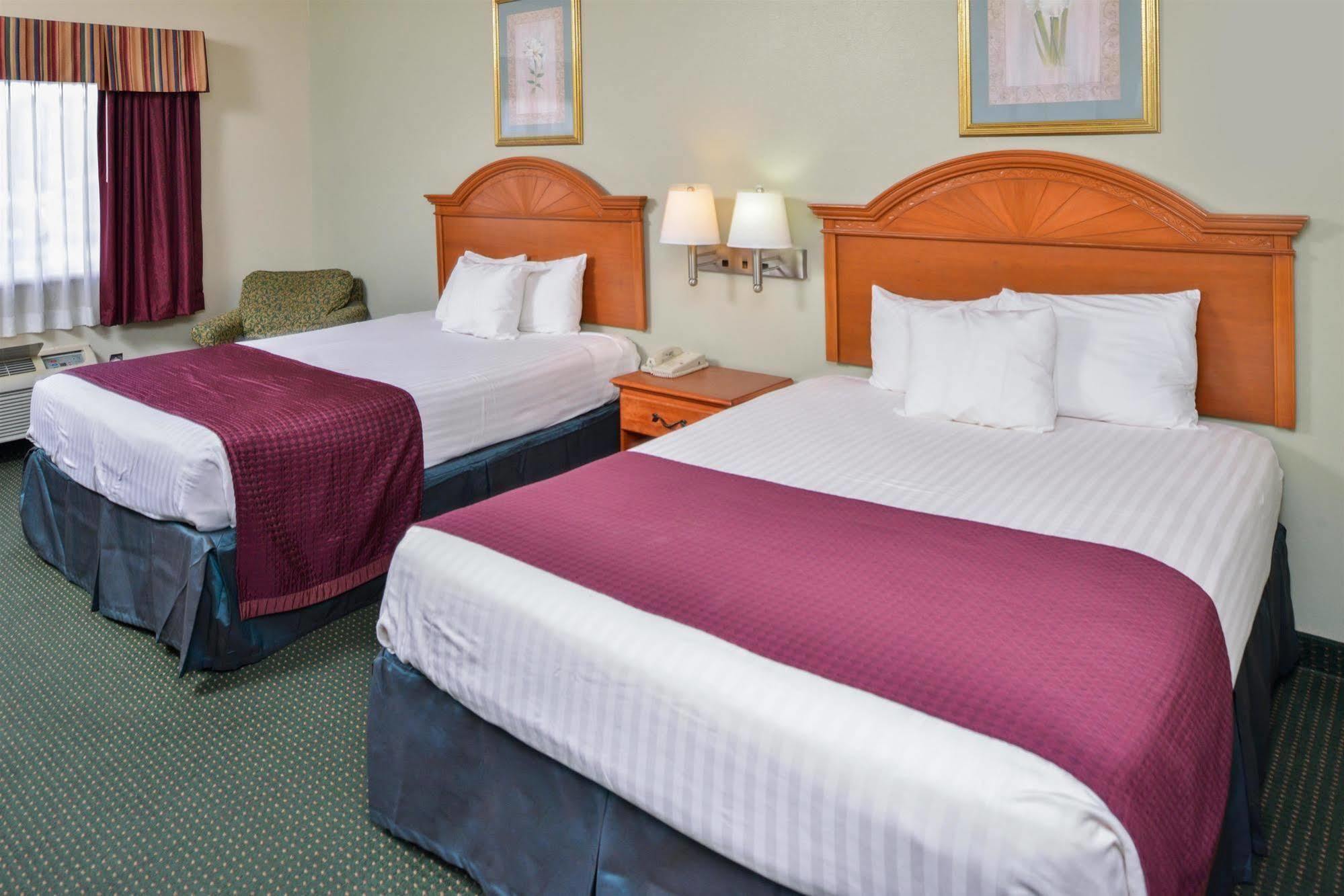 Americas Best Value Inn Wiggins Exterior foto